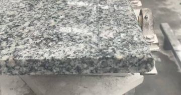 广东芝麻白楼梯踏步 芙蓉白