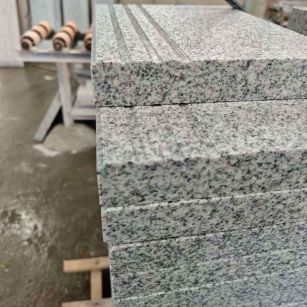 广东芝麻白楼梯踏步