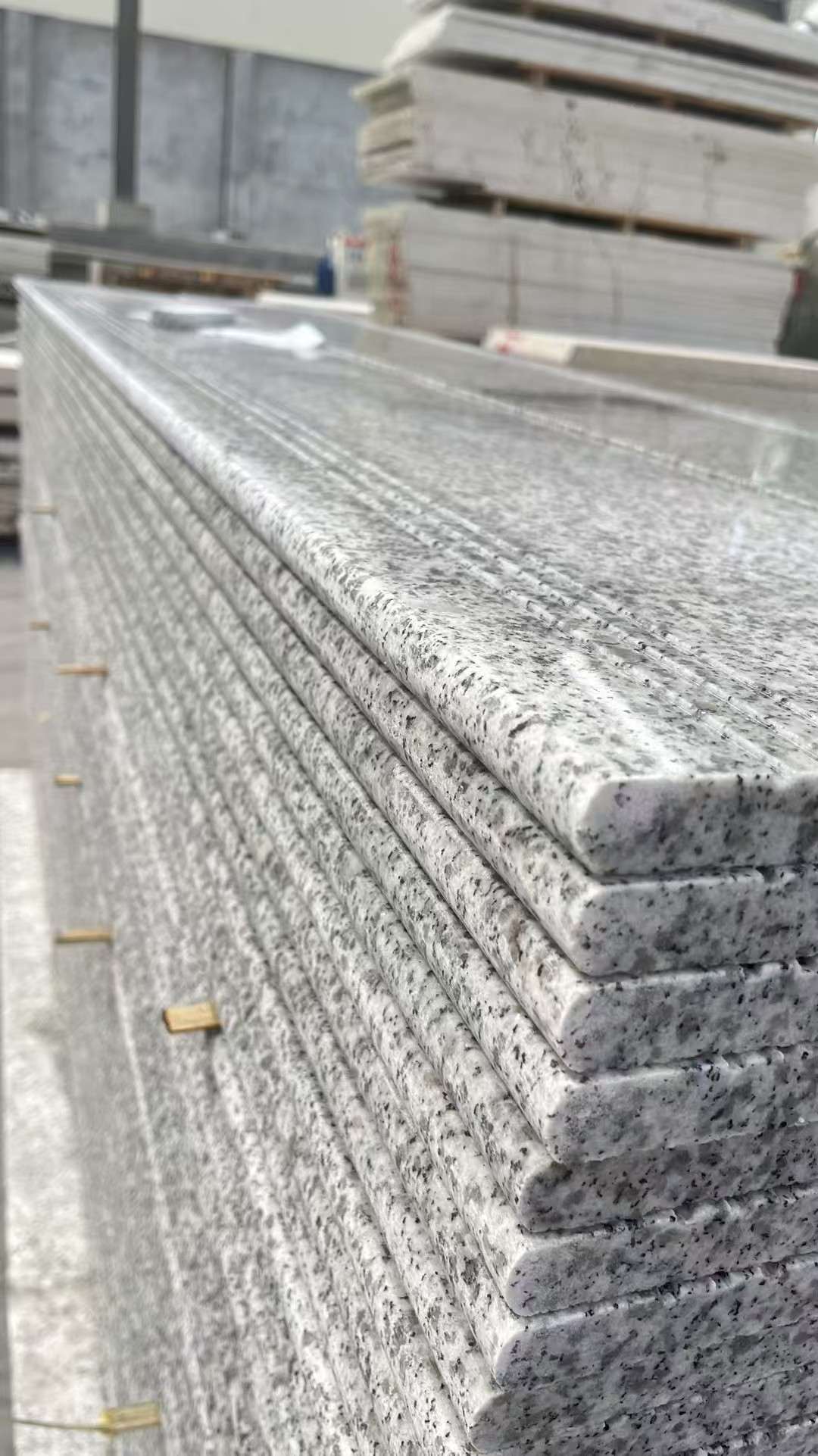 广东芝麻白楼梯踏步 花岗岩楼梯板材