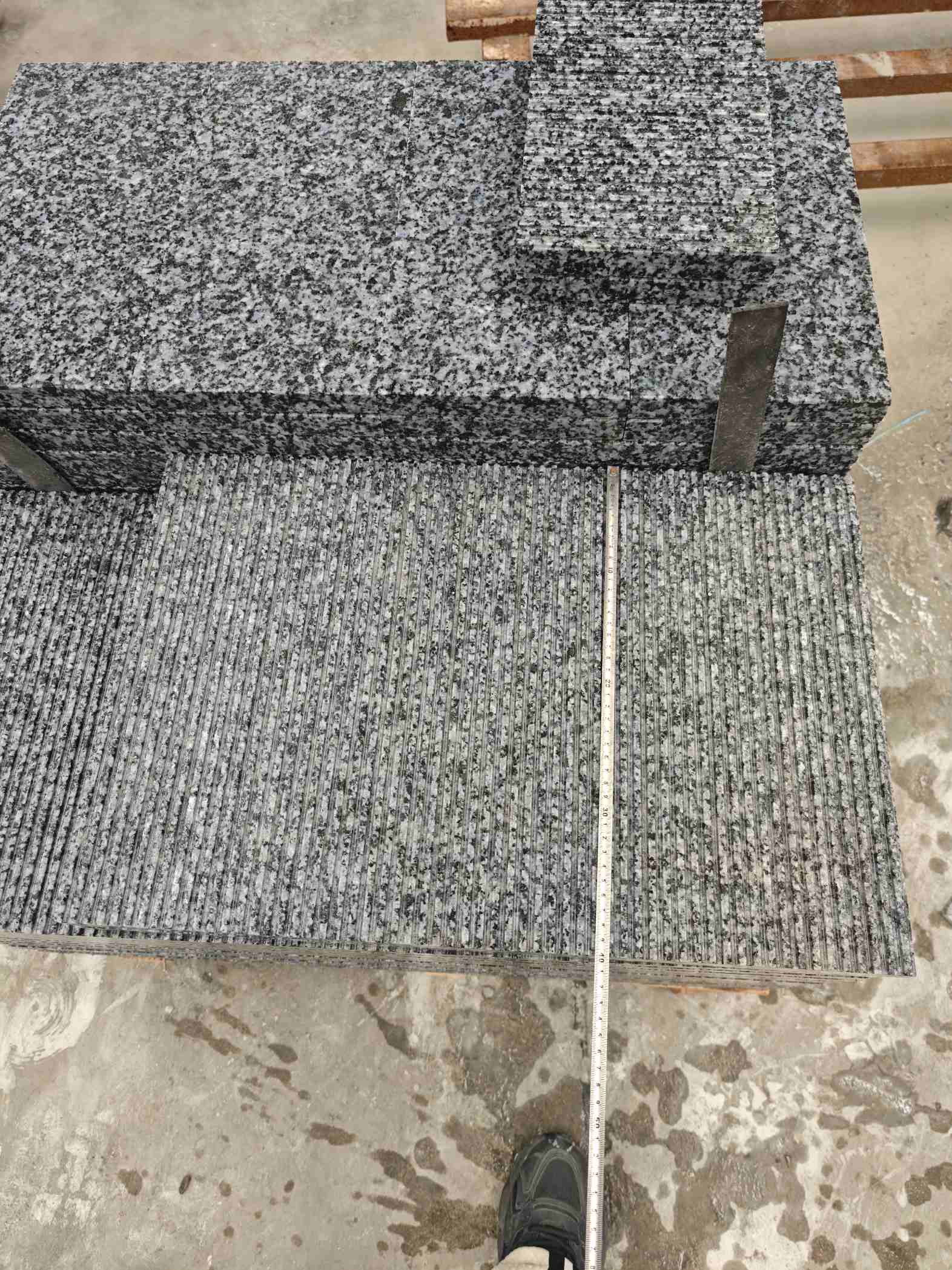 广东芝麻黑拉丝面